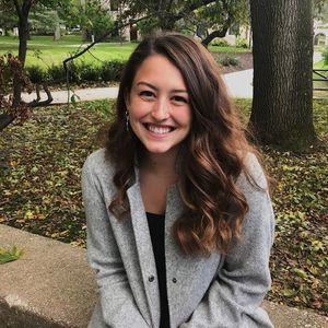 Meet your Posher, Lauren